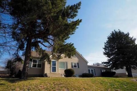 0e5aab48 dae1 44d3 ac34 acf4da41a3ec