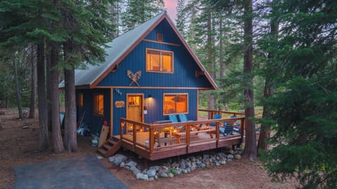 Your private escape minutes from Lake Tahoe!
