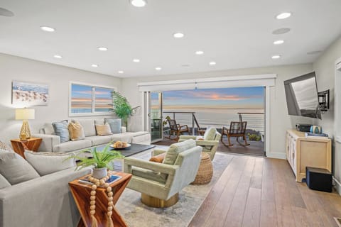 Ocean views welcome you the moment you arrive.