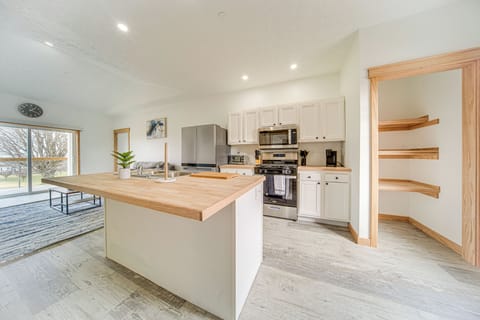 Apartment (2 Bedrooms) | Interior