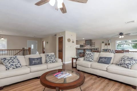 Main living #1 room w/ sleeper sofa