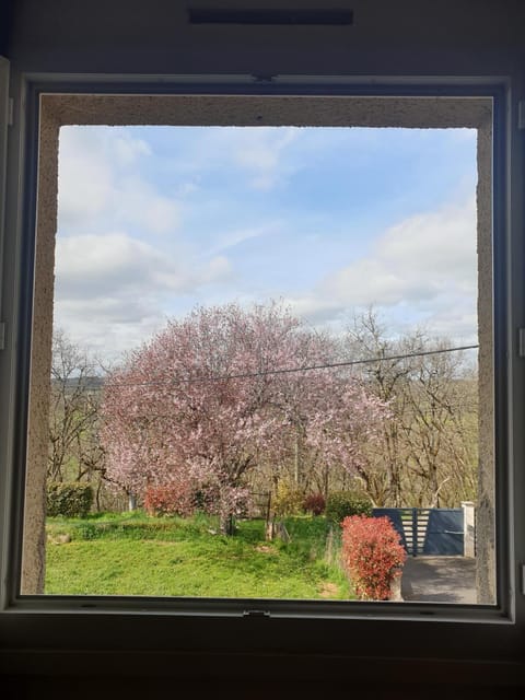 Room, Garden View | 1 bedroom, Select Comfort beds, individually furnished, desk