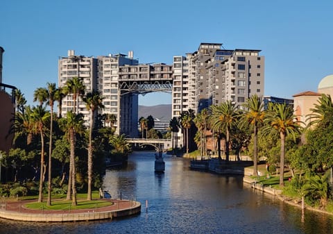 Knights Bridge Luxury at Century City Cape Town