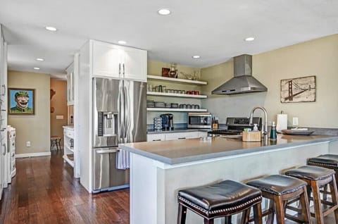 Open kitchen to cook your favorite meals.