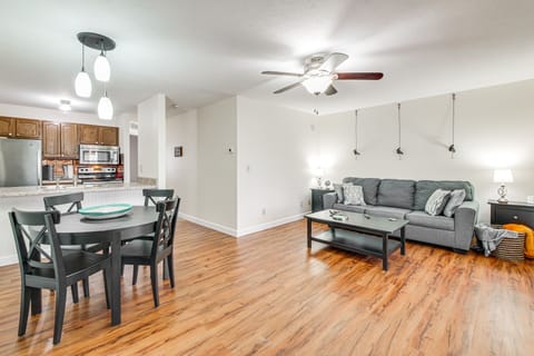 Dining Area | Dishware/Flatware