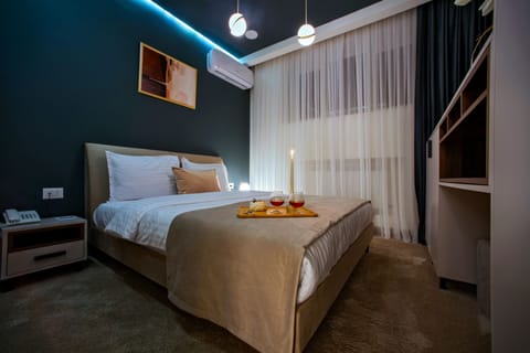 Standard Double Room | Premium bedding, down comforters, pillowtop beds, free minibar items