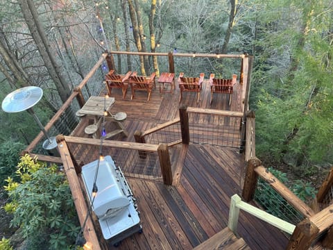 The biggest triple decker deck built literally on a CLIFF. AWESOME views!