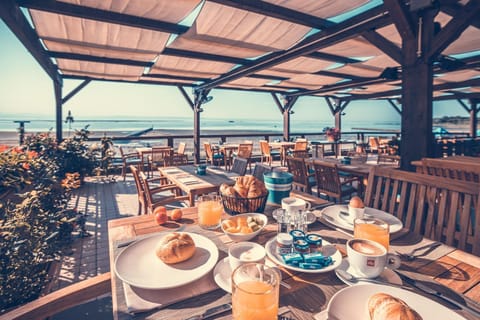 Holiday Park Facilities and Services 