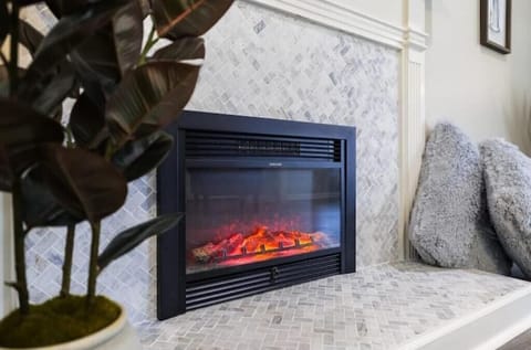 electric fireplace with heat 