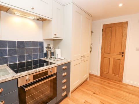 Fridge, dishwasher, electric kettle, toaster