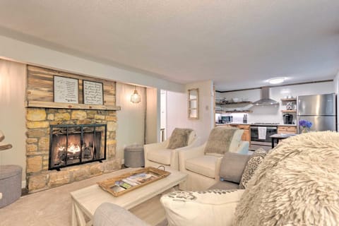 Enjoy the cozy gas fireplace!