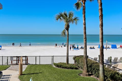 Condo, 1 King Bed with Sofa bed (Emerald Isle 104) | Beach | On the beach