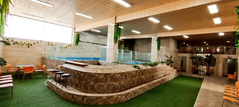 Poolside bar