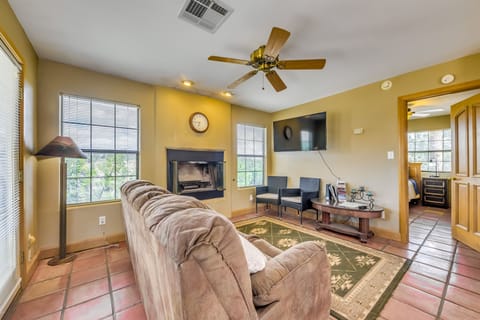 Alto Vacation Rental | 1BR | 1BA | 800 Sq Ft | Step-Free Entry