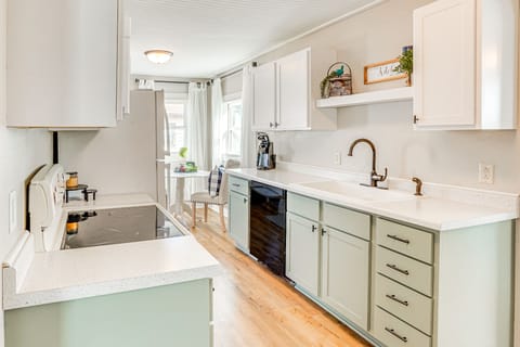 Watertown Vacation Rental | 2BR | 1BA | 850 Sq Ft | Stairs Required