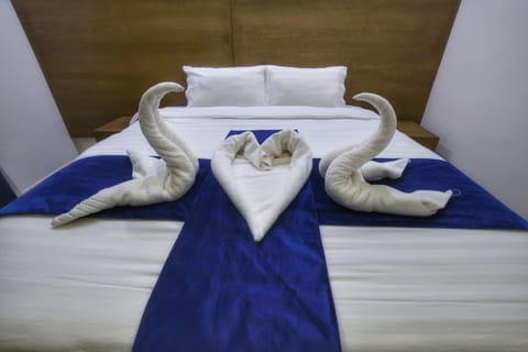 Double or Twin Room | In-room safe, free WiFi