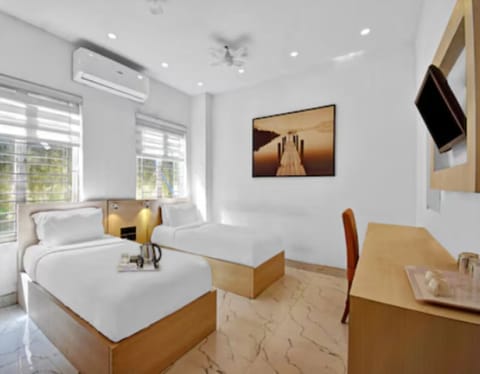 Desk, bed sheets