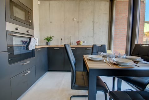Private kitchenette