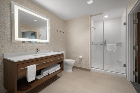 Suite, 1 Bedroom | Bathroom