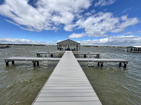Dock