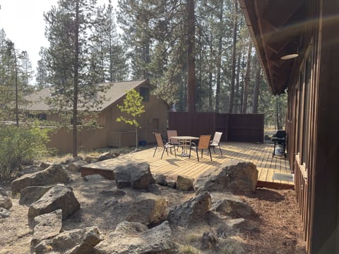 Sunny south facing cedar deck 