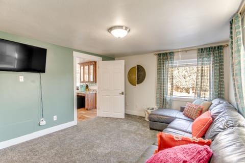 Rexburg Vacation Rental | 1BR | 1BA | 565 Sq Ft | Stairs Required