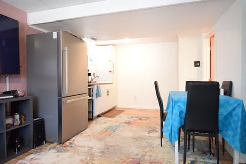 Big refrigerator. Ideal for extended stay guests.