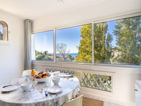 Property, Tableware, Window, Table, Shade, Food, Interior Design, Dishware, Floor, Sky