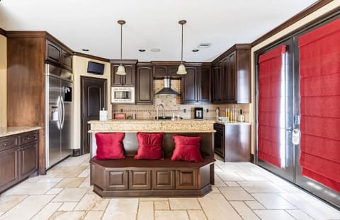 Luxury Villa | Private kitchen | Full-size fridge, microwave, oven, stovetop