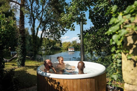 Hot Tub