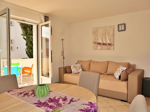 Furniture, Property, Picture Frame, Azure, Wood, Lighting, Interior Design, Comfort, Floor, Flooring