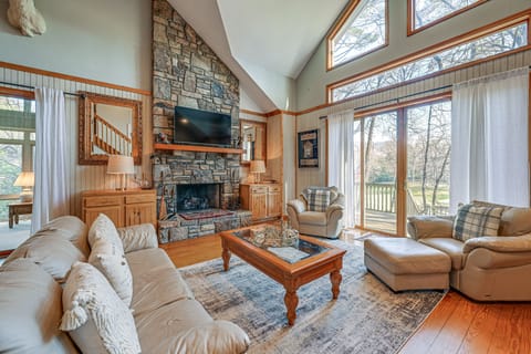 Lake Toxaway Vacation Rental | 3BR | 3BA | Stairs Required | 2,459 Sq Ft
