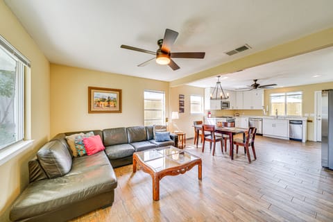 San Antonio Vacation Rental | 2BR | 2BA | 1 Step Required | 1,471 Sq Ft