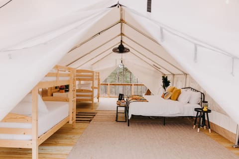 KingstonGlamping-69201201