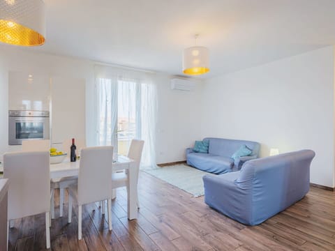 Table, Furniture, Chair, Wood, Couch, Orange, Interior Design, Building, Yellow