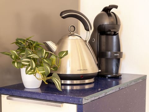 Water, Sky, Property, Building, Plant, Blue, Azure, Swimming Pool, Nature, Tree