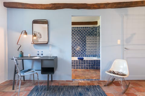 Traditional Twin Room | Premium bedding, individually decorated, individually furnished, desk