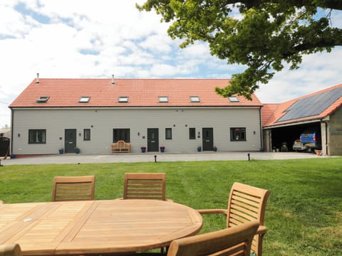 Cottage | Outdoor dining