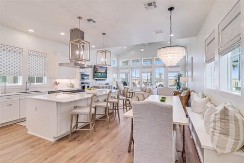 Main Gathering Space, 1st Floor