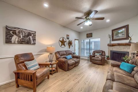 Welcome to Comal Riverbahn Retreat! 