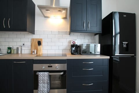 Apartment | Private kitchen | Fridge, microwave, oven, stovetop