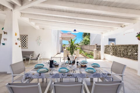 Apartment | Terrace/patio