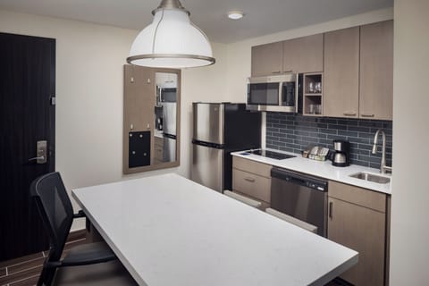 Microwave, coffee/tea maker