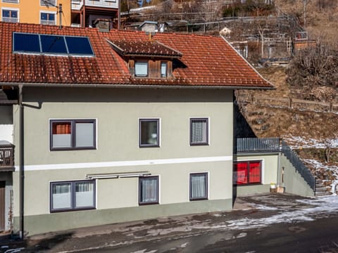 Building, Window, Property, Infrastructure, House, Wood, Neighbourhood, Line, Residential Area