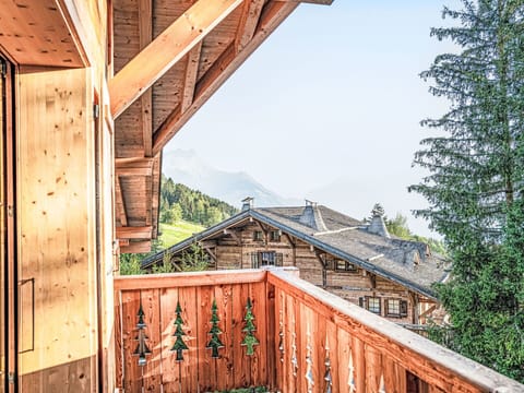 Wood, Home, Cottage, Plank, Hardwood, Log Cabin, Wood Stain, Lumber, Siding, Eco Hotel