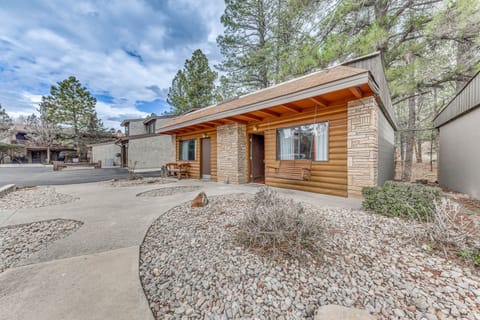 Ruidoso Vacation Rental | Studio | 1BA | 200 Sq Ft | Step-Free Entry