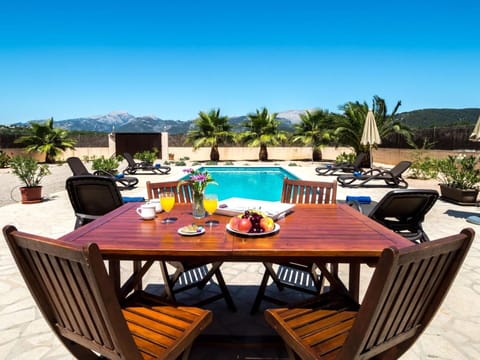 Outdoor Furniture, Shade, Leisure, Resort, Swimming Pool, Estate, Outdoor Structure, Chair, Villa, Eco Hotel