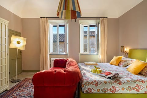 Autumn, Bedroom, Spring, Summer