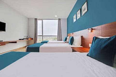 Junior Suite | Desk, free WiFi, bed sheets