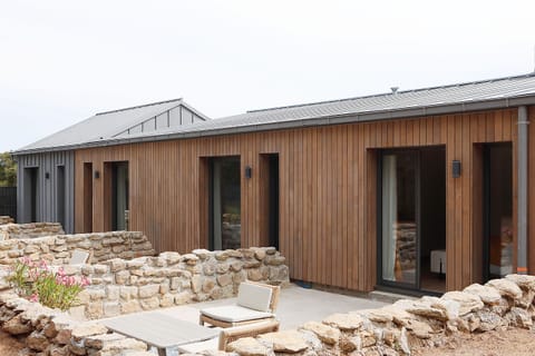 Comfort Double Room, 1 Queen Bed | Terrace/patio